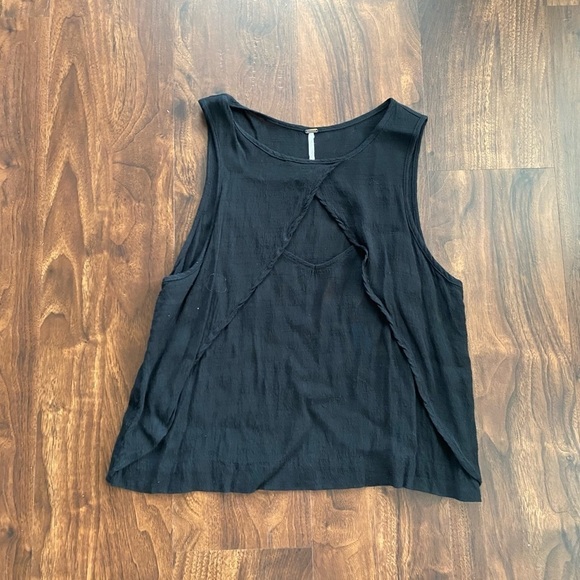 Free People Tops - Free People Look Thru Keyhole Tank 
Black 
Size Small
